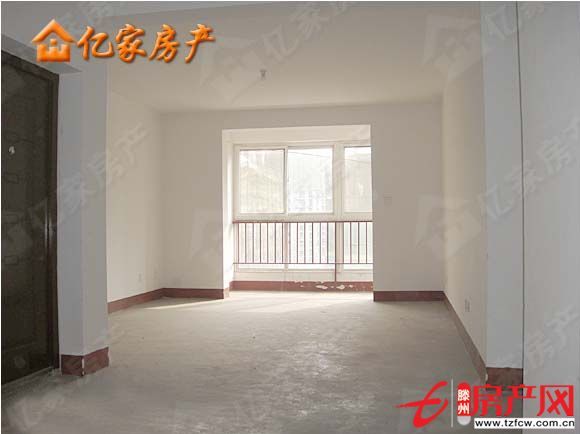 城東稀缺多層，低價(jià)出售
