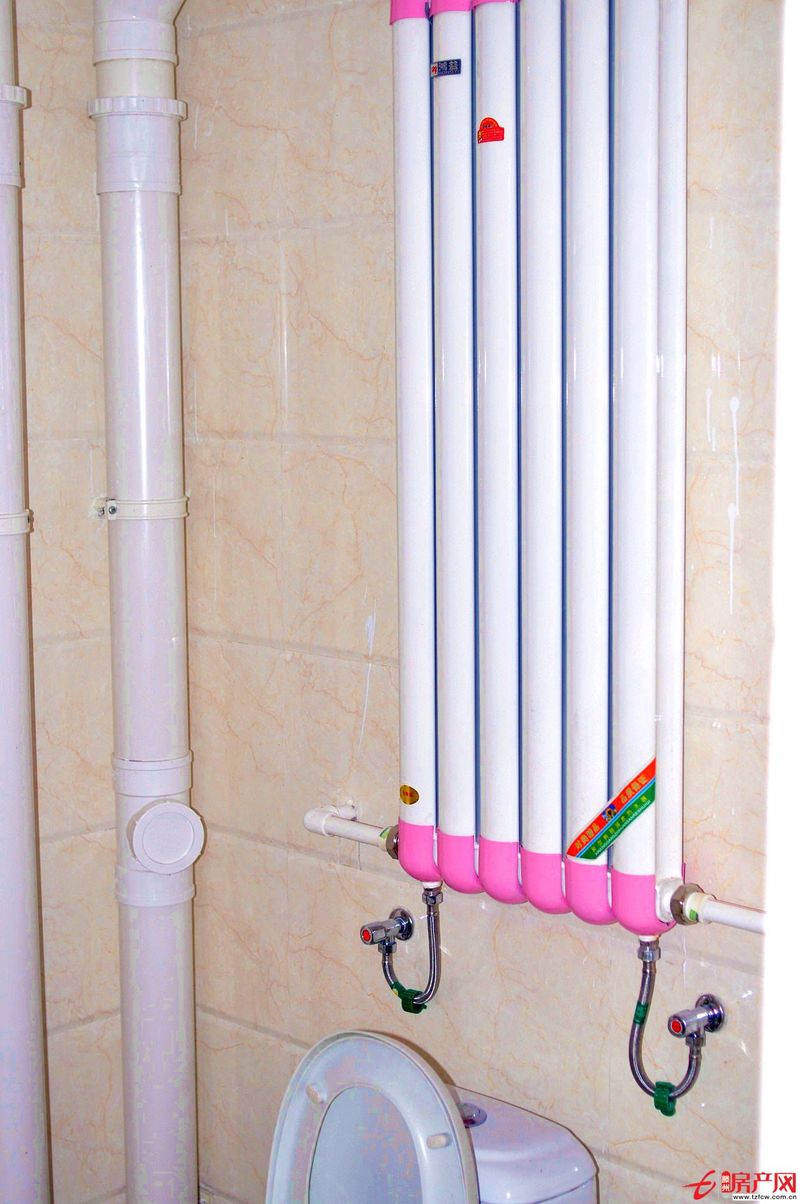 問天廣場小區新房出租、家用電器生活設施齊全！