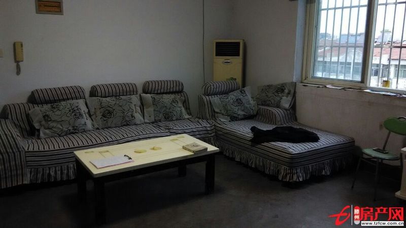 遠(yuǎn)航水泵廠宿舍家具齊全、拎包即