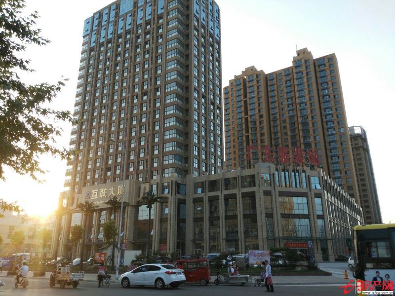 互聯(lián)大廈第九層向陽共九間可整租可分組