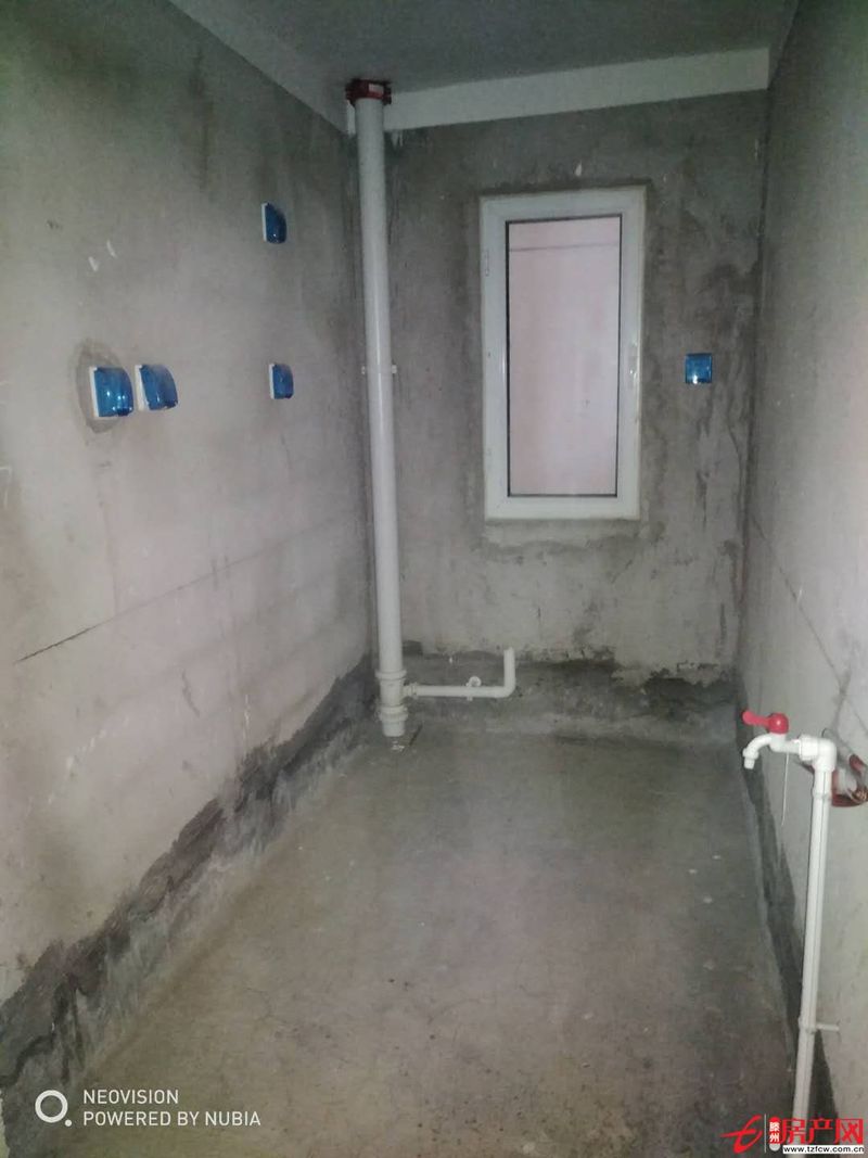 金河灣兩室兩廳，含上房費回遷房