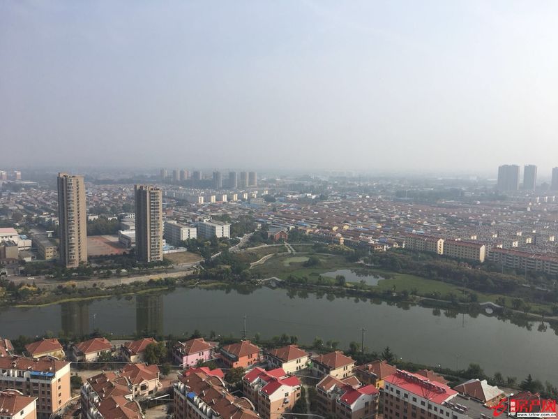 金河灣三室兩廳，兩室朝陽南北通透觀景房