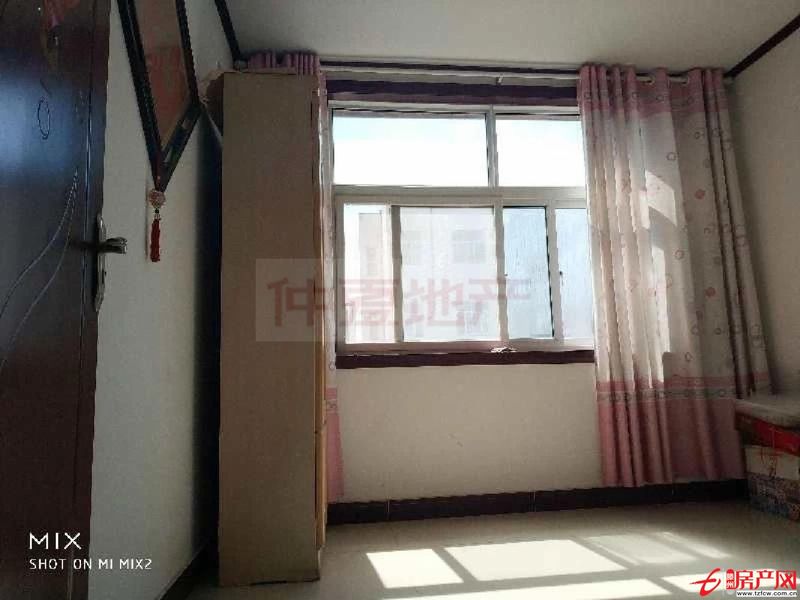 北安居小區精品3室精裝修，成熟配套，學區房