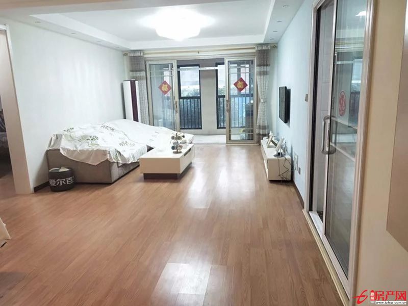 緹香郡大2室大2廳精裝修，新房未住拎包入住