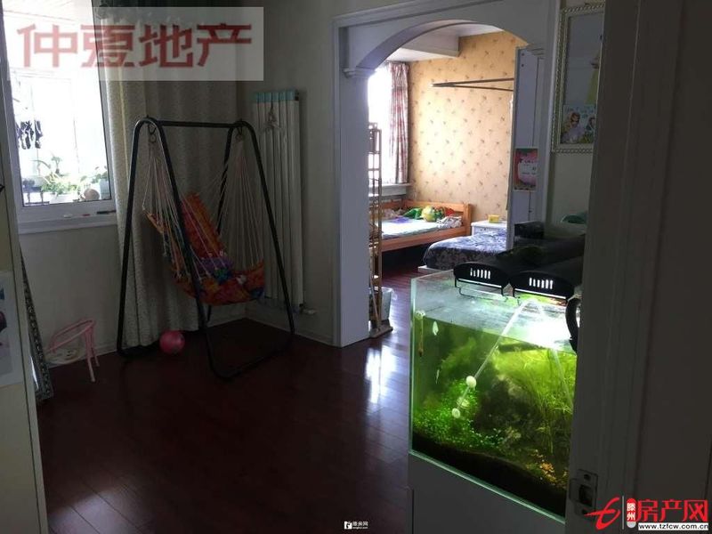 北辛正宗學區房  滕陽麗都3樓帶車位！！！！