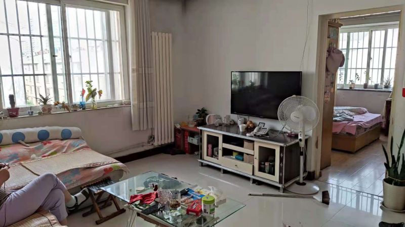 陽光麗景小區(qū)普通裝修3室1廳1衛(wèi)93m291萬元，價(jià)格可議