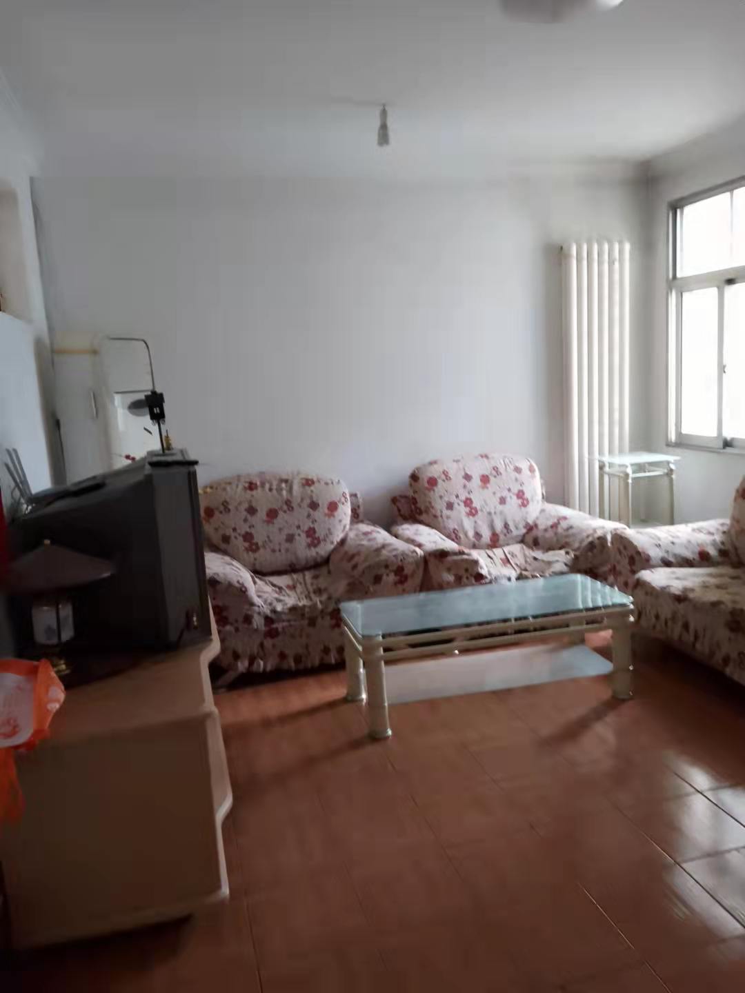 精裝修！3室1廳1衛76m2，溫馨舒適有鑰匙，好房急租。